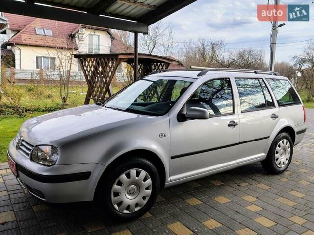 Серый Фольксваген Гольф, объемом двигателя 1.4 л и пробегом 220 тыс. км за 4500 $, фото 3 на Automoto.ua