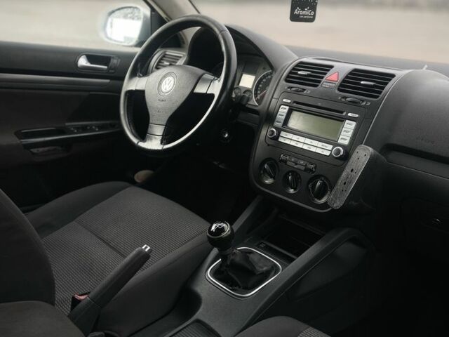 Сірий Фольксваген Гольф, об'ємом двигуна 0 л та пробігом 320 тис. км за 3000 $, фото 6 на Automoto.ua