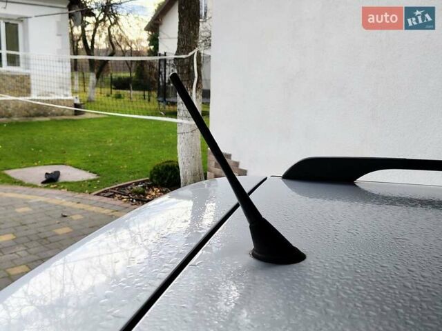 Серый Фольксваген Гольф, объемом двигателя 1.4 л и пробегом 220 тыс. км за 4500 $, фото 37 на Automoto.ua