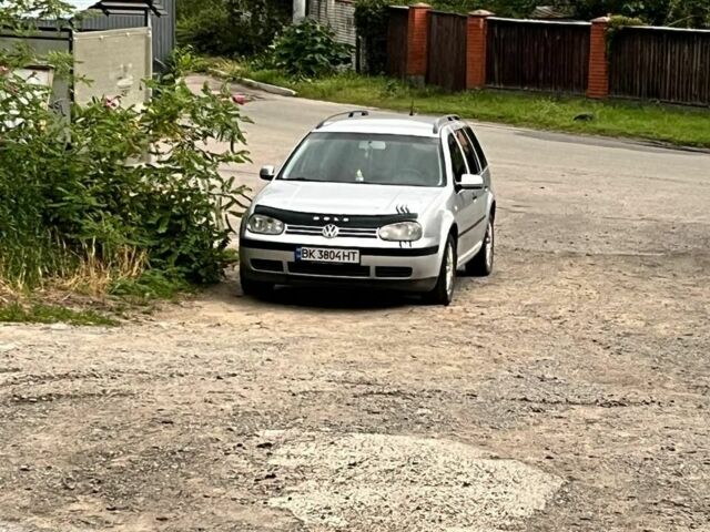 Серый Фольксваген Гольф, объемом двигателя 1.6 л и пробегом 260 тыс. км за 4450 $, фото 3 на Automoto.ua