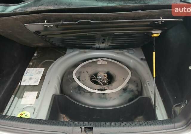 Серый Фольксваген Гольф, объемом двигателя 1.98 л и пробегом 223 тыс. км за 5000 $, фото 22 на Automoto.ua