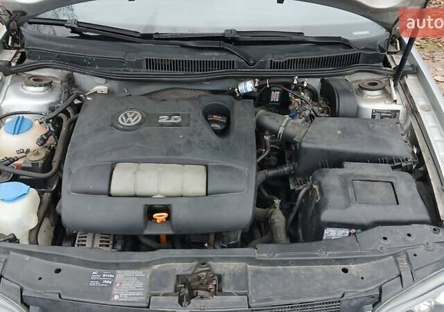 Серый Фольксваген Гольф, объемом двигателя 1.98 л и пробегом 223 тыс. км за 5000 $, фото 26 на Automoto.ua