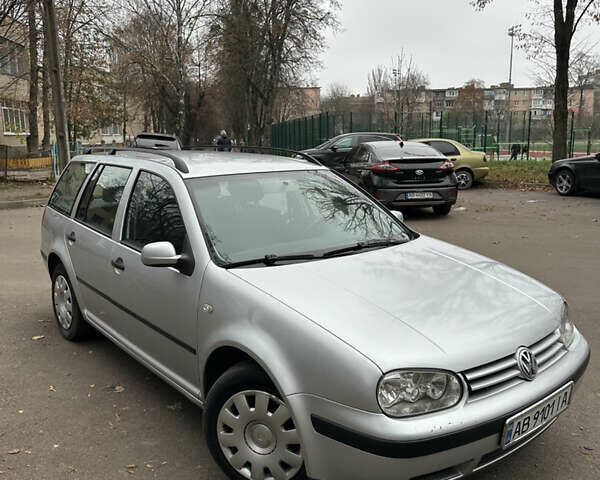 Серый Фольксваген Гольф, объемом двигателя 1.6 л и пробегом 297 тыс. км за 4300 $, фото 1 на Automoto.ua