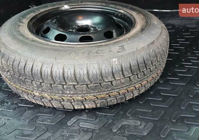 Серый Фольксваген Гольф, объемом двигателя 1.98 л и пробегом 223 тыс. км за 5000 $, фото 28 на Automoto.ua