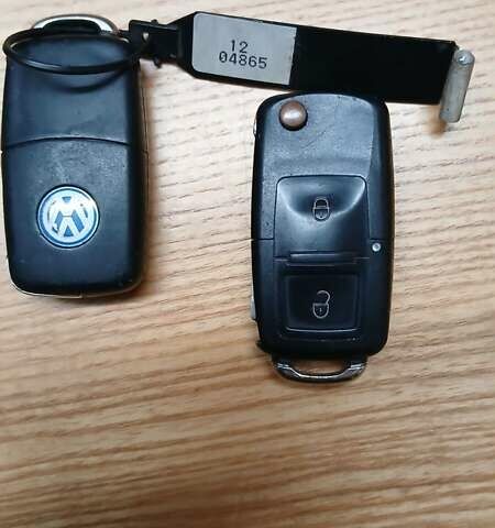 Серый Фольксваген Гольф, объемом двигателя 1.98 л и пробегом 223 тыс. км за 5000 $, фото 34 на Automoto.ua