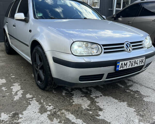 Серый Фольксваген Гольф, объемом двигателя 1.6 л и пробегом 279 тыс. км за 5300 $, фото 15 на Automoto.ua