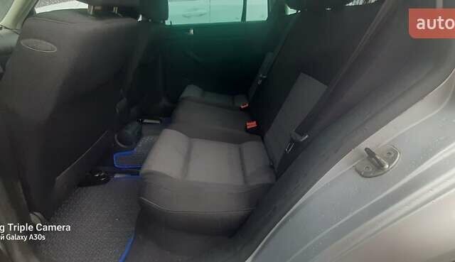 Фольксваген Гольф 2006 в Вышгороде на Automoto.ua Серый Фольксваген Гольф, объемом двигателя 1.39 л и пробегом 237 тыс. км за 5300 $, фото 12 на Automoto.ua