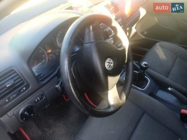 Сірий Фольксваген Гольф, об'ємом двигуна 1.6 л та пробігом 260 тис. км за 5200 $, фото 3 на Automoto.ua
