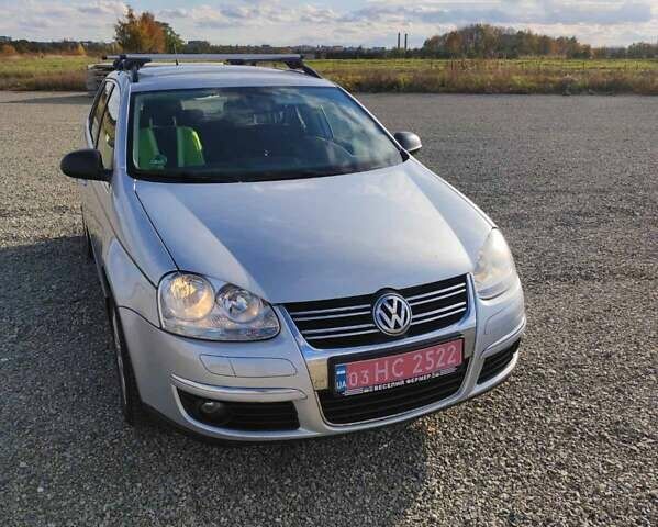 Сірий Фольксваген Гольф, об'ємом двигуна 1.6 л та пробігом 250 тис. км за 6532 $, фото 5 на Automoto.ua