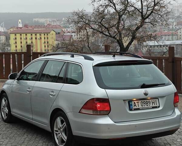 Серый Фольксваген Гольф, объемом двигателя 2 л и пробегом 350 тыс. км за 5500 $, фото 70 на Automoto.ua
