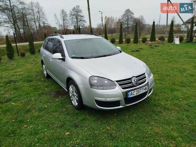 Серый Фольксваген Гольф, объемом двигателя 1.9 л и пробегом 365 тыс. км за 5750 $, фото 5 на Automoto.ua