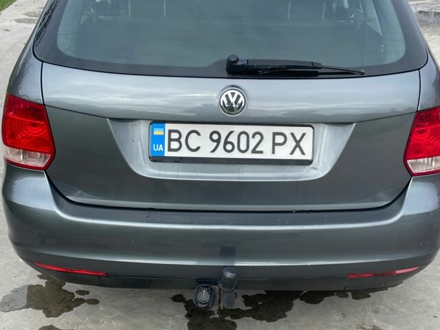 Серый Фольксваген Гольф, объемом двигателя 1.6 л и пробегом 254 тыс. км за 5300 $, фото 1 на Automoto.ua