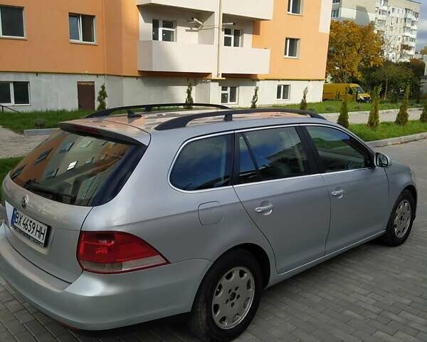 Серый Фольксваген Гольф, объемом двигателя 1.9 л и пробегом 280 тыс. км за 5200 $, фото 13 на Automoto.ua