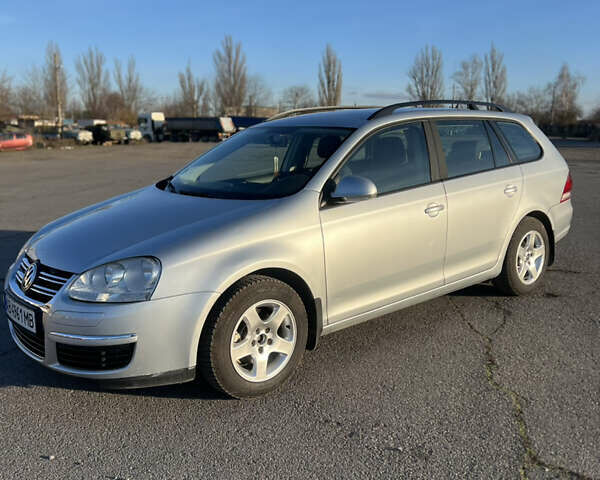 Серый Фольксваген Гольф, объемом двигателя 1.6 л и пробегом 200 тыс. км за 6300 $, фото 27 на Automoto.ua