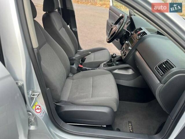 Серый Фольксваген Гольф, объемом двигателя 1.6 л и пробегом 198 тыс. км за 6899 $, фото 53 на Automoto.ua