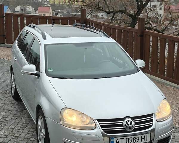 Серый Фольксваген Гольф, объемом двигателя 2 л и пробегом 350 тыс. км за 5999 $, фото 21 на Automoto.ua