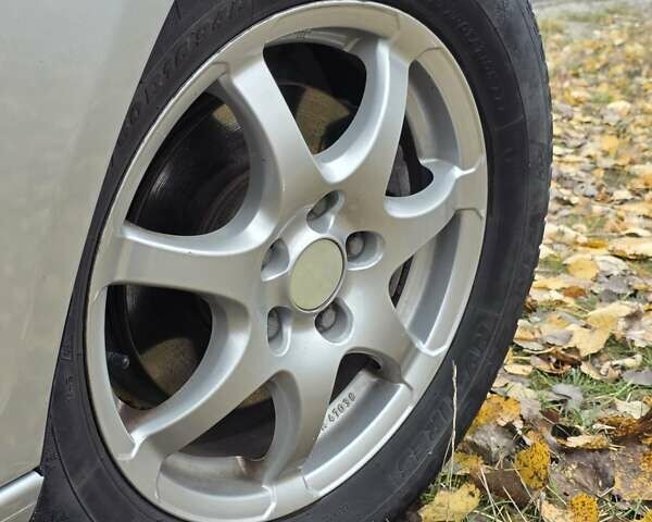 Серый Фольксваген Гольф, объемом двигателя 1.4 л и пробегом 261 тыс. км за 4999 $, фото 22 на Automoto.ua