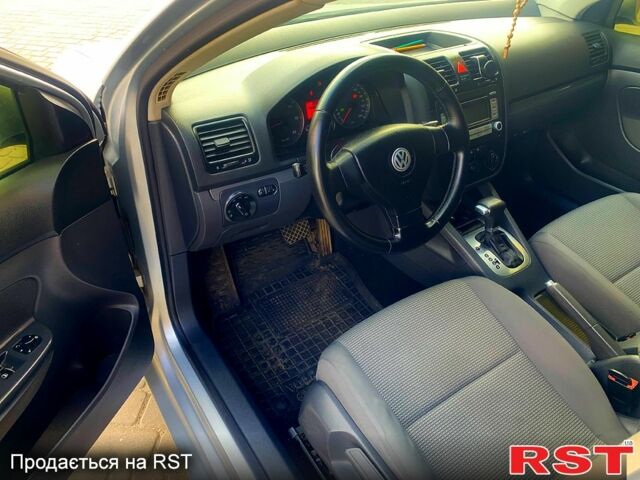 Сірий Фольксваген Гольф, об'ємом двигуна 1.9 л та пробігом 253 тис. км за 6555 $, фото 8 на Automoto.ua