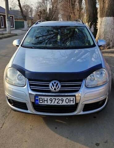 Серый Фольксваген Гольф, объемом двигателя 1.4 л и пробегом 260 тыс. км за 5700 $, фото 12 на Automoto.ua