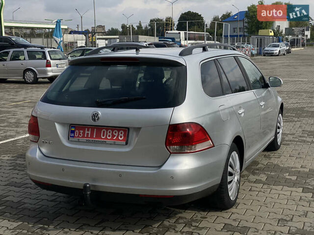 Серый Фольксваген Гольф, объемом двигателя 1.6 л и пробегом 218 тыс. км за 4999 $, фото 4 на Automoto.ua