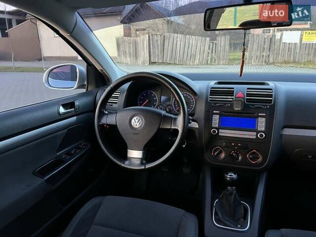 Сірий Фольксваген Гольф, об'ємом двигуна 1.4 л та пробігом 187 тис. км за 5200 $, фото 7 на Automoto.ua
