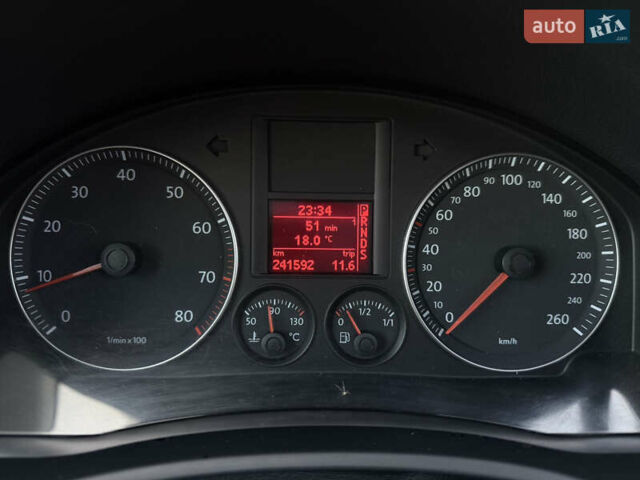 Сірий Фольксваген Гольф, об'ємом двигуна 0 л та пробігом 242 тис. км за 6700 $, фото 46 на Automoto.ua