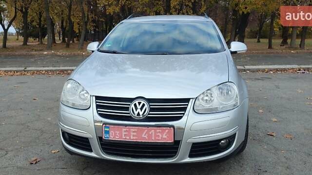 Серый Фольксваген Гольф, объемом двигателя 1.4 л и пробегом 246 тыс. км за 5199 $, фото 8 на Automoto.ua