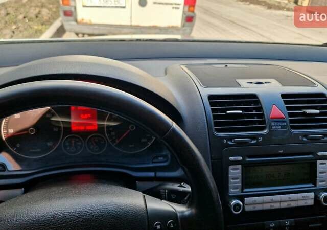 Серый Фольксваген Гольф, объемом двигателя 1.97 л и пробегом 320 тыс. км за 6700 $, фото 33 на Automoto.ua