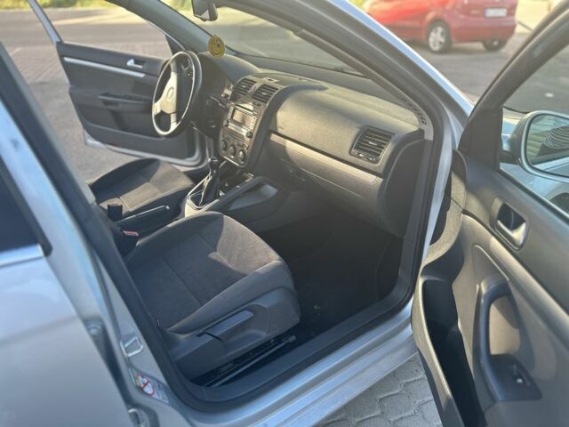 Серый Фольксваген Гольф, объемом двигателя 1.9 л и пробегом 233 тыс. км за 5199 $, фото 10 на Automoto.ua