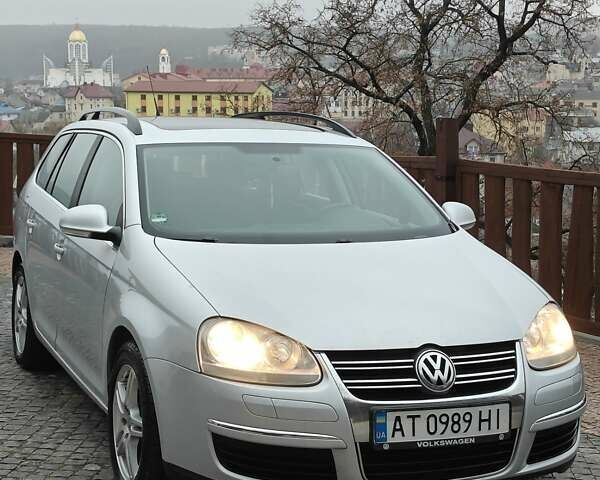 Серый Фольксваген Гольф, объемом двигателя 2 л и пробегом 350 тыс. км за 5999 $, фото 12 на Automoto.ua