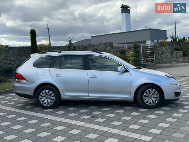 Серый Фольксваген Гольф, объемом двигателя 1.9 л и пробегом 233 тыс. км за 5099 $, фото 2 на Automoto.ua