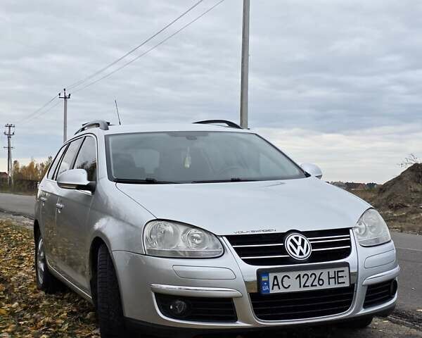 Серый Фольксваген Гольф, объемом двигателя 1.4 л и пробегом 261 тыс. км за 4999 $, фото 18 на Automoto.ua
