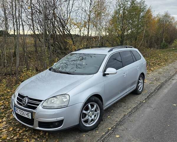 Серый Фольксваген Гольф, объемом двигателя 1.4 л и пробегом 261 тыс. км за 4999 $, фото 8 на Automoto.ua