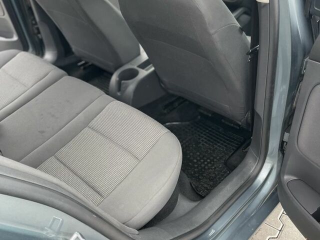 Сірий Фольксваген Гольф, об'ємом двигуна 1.6 л та пробігом 189 тис. км за 7688 $, фото 11 на Automoto.ua