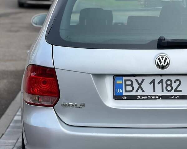 Серый Фольксваген Гольф, объемом двигателя 1.6 л и пробегом 198 тыс. км за 6899 $, фото 31 на Automoto.ua