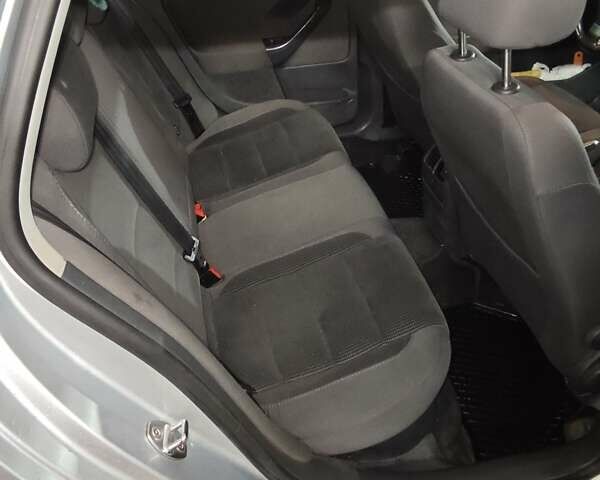 Серый Фольксваген Гольф, объемом двигателя 1.39 л и пробегом 257 тыс. км за 5500 $, фото 10 на Automoto.ua