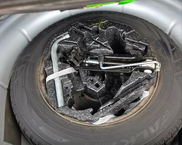 Серый Фольксваген Гольф, объемом двигателя 1.6 л и пробегом 182 тыс. км за 5899 $, фото 8 на Automoto.ua