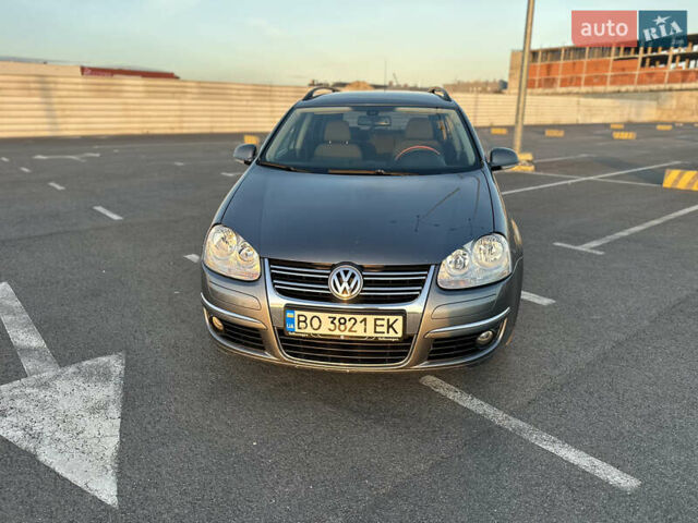 Сірий Фольксваген Гольф, об'ємом двигуна 1.39 л та пробігом 254 тис. км за 5200 $, фото 4 на Automoto.ua