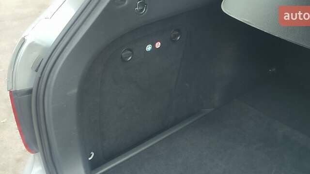 Серый Фольксваген Гольф, объемом двигателя 1.4 л и пробегом 246 тыс. км за 5199 $, фото 15 на Automoto.ua