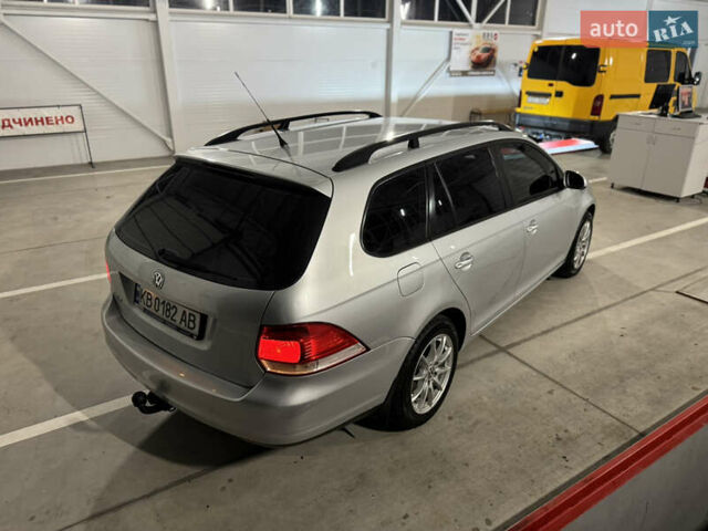 Серый Фольксваген Гольф, объемом двигателя 1.6 л и пробегом 242 тыс. км за 4900 $, фото 11 на Automoto.ua