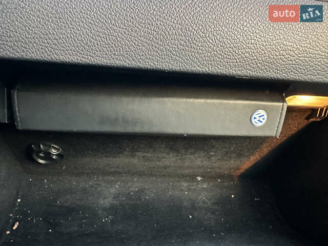 Сірий Фольксваген Гольф, об'ємом двигуна 1.39 л та пробігом 254 тис. км за 5200 $, фото 43 на Automoto.ua