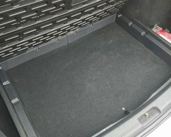 Серый Фольксваген Гольф, объемом двигателя 1.9 л и пробегом 280 тыс. км за 5200 $, фото 28 на Automoto.ua