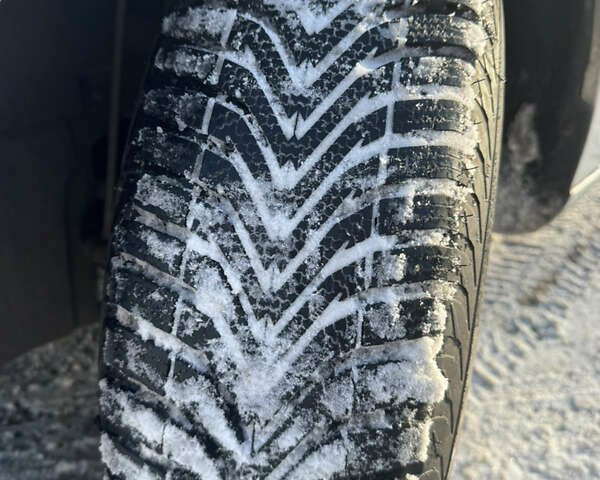 Сірий Фольксваген Гольф, об'ємом двигуна 1.6 л та пробігом 181 тис. км за 5900 $, фото 37 на Automoto.ua