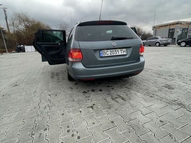 Сірий Фольксваген Гольф, об'ємом двигуна 1.6 л та пробігом 189 тис. км за 7688 $, фото 14 на Automoto.ua