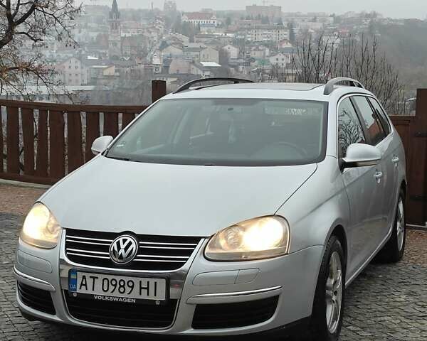 Серый Фольксваген Гольф, объемом двигателя 2 л и пробегом 350 тыс. км за 5999 $, фото 4 на Automoto.ua