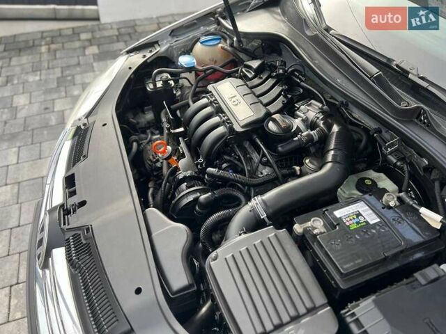 Серый Фольксваген Гольф, объемом двигателя 1.6 л и пробегом 198 тыс. км за 6899 $, фото 64 на Automoto.ua