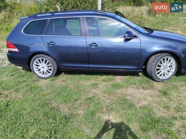 Серый Фольксваген Гольф, объемом двигателя 1.4 л и пробегом 213 тыс. км за 5500 $, фото 7 на Automoto.ua