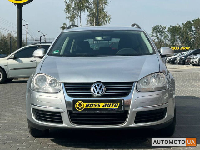 Фольксваген Гольф 2007 в Черновцах на Automoto.ua Серый Фольксваген Гольф, объемом двигателя 1.6 л и пробегом 287 тыс. км за 6000 $, фото 1 на Automoto.ua