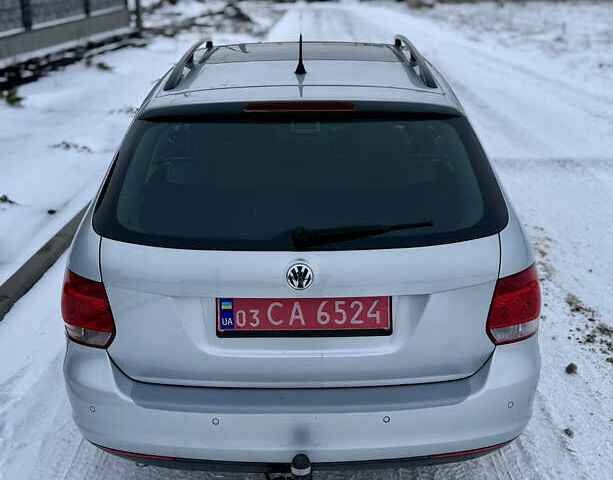 Серый Фольксваген Гольф, объемом двигателя 1.6 л и пробегом 232 тыс. км за 5500 $, фото 3 на Automoto.ua