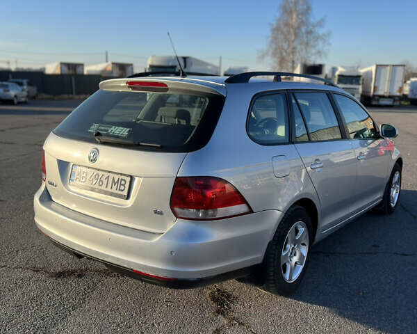 Серый Фольксваген Гольф, объемом двигателя 1.6 л и пробегом 200 тыс. км за 6300 $, фото 24 на Automoto.ua